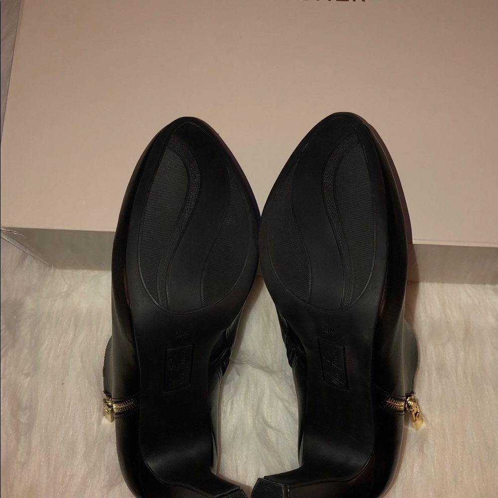 Marc Fisher Black”September 3”Booties,Size-10 - Picture 4 of 8